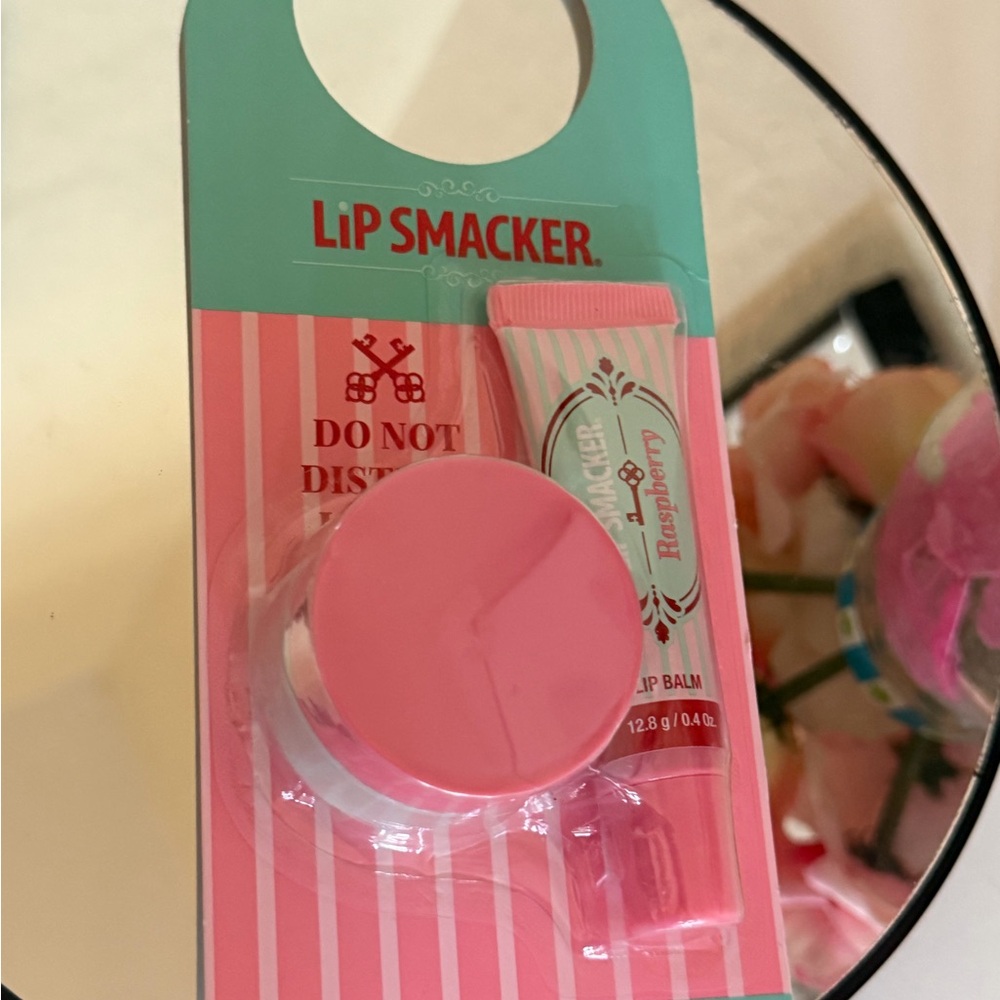 Lip Smacker Do Not Disturb Lip Kit Raspberry NIB Set - Picture 4 of 6